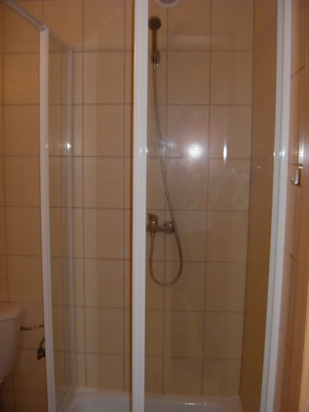 OK BOSMAN I - przyk�adowy pok�j - w�z�y sanitarne